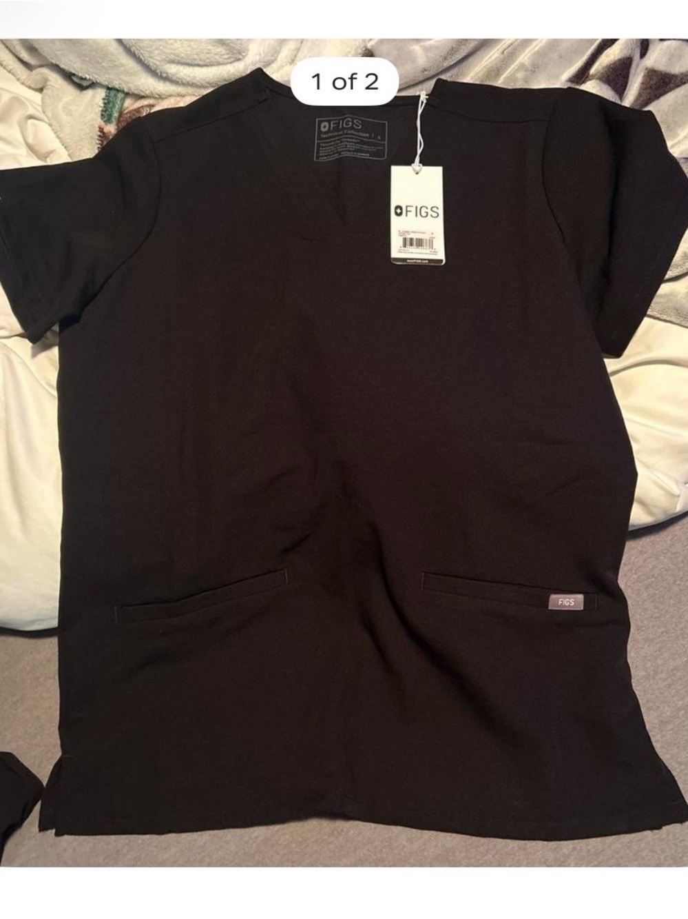 Figs Women's Black Short Sleeve V-Neck Scrub Top